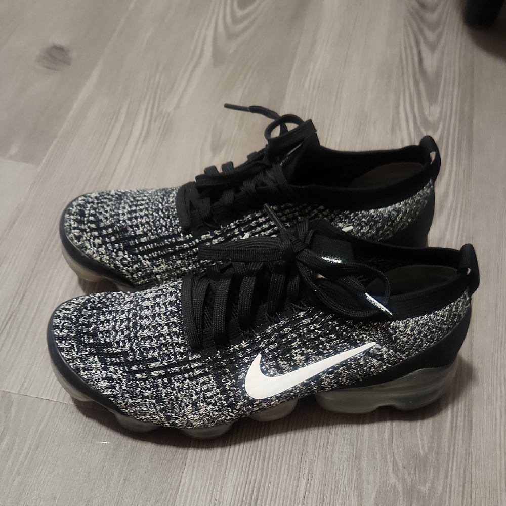 Womens Nike Vapormax Sz 8.5